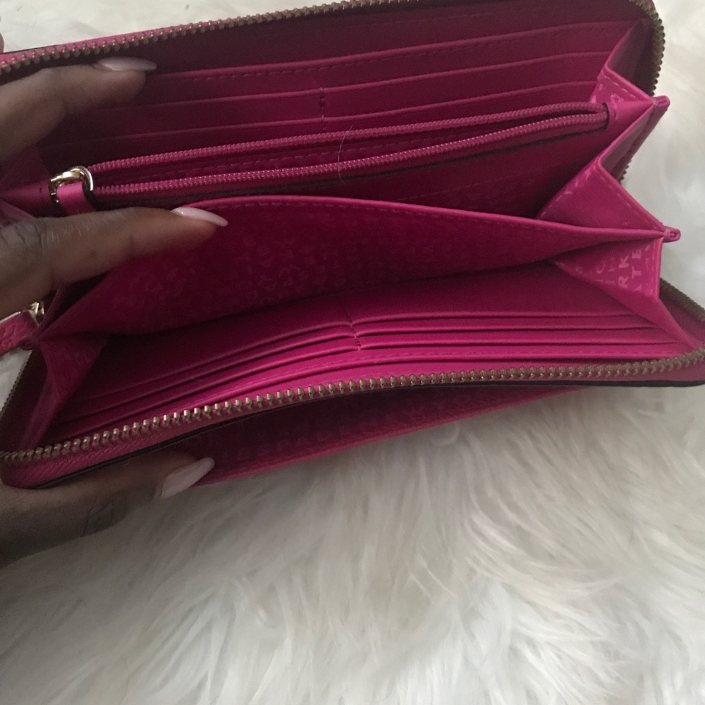 Kate Spade wallet - Picture 6 of 7